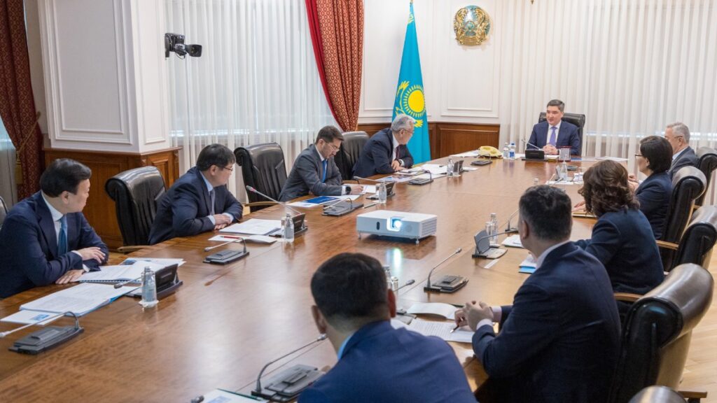 Үкіметте халықты әлеуметтік қолдау жүйесін жетілдіру мәселелері жөнінде кеңес өтті